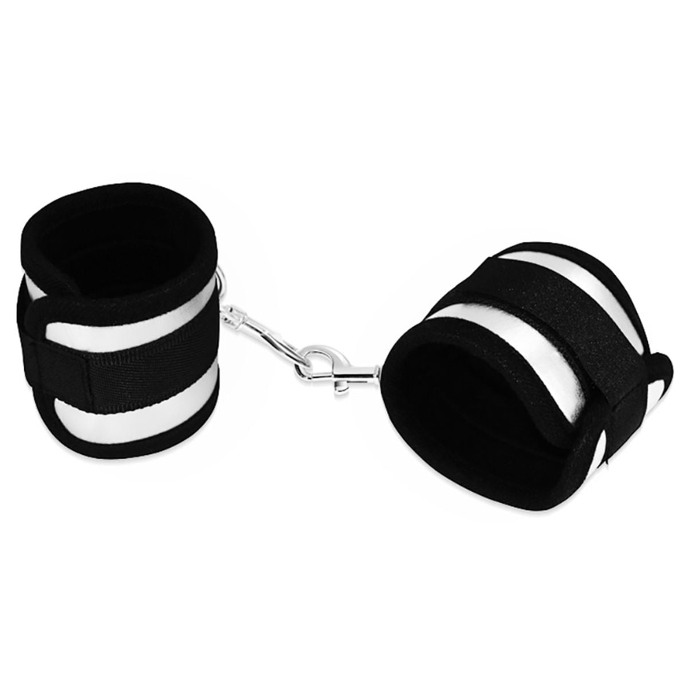 Coleira Em Verniz C/ Guia Estirante Dominatrix - Imagem 10