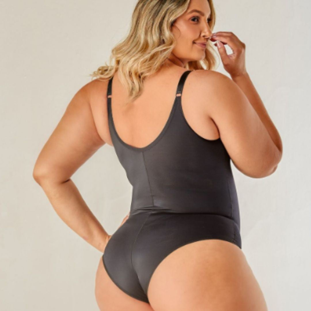 Body Modelador Plus Size Com Bojo Confort Vi Lingerie - Imagem 2