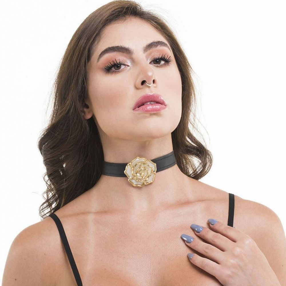 Kit Coleira E Perneira Flor Linha Sado Sexy Fantasy - Imagem 4