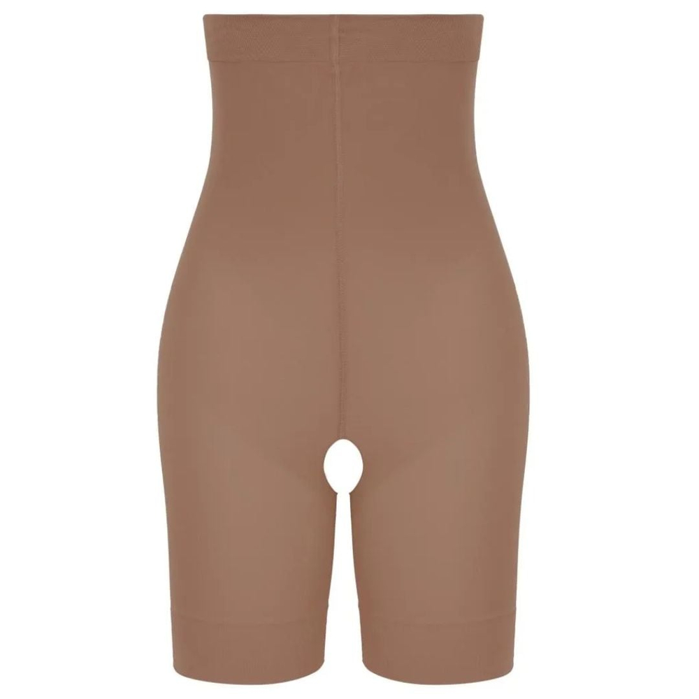 Short Slim Com Abertura Loba - Imagem 2