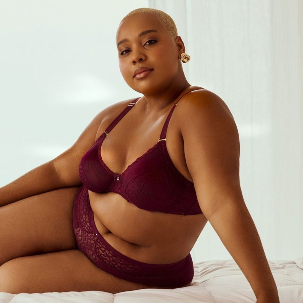 Sutiã Plus Size Sem Bojo Com Aro Sensual Guipier Nayane - Imagem 3